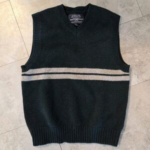 Abercrombie & Fitch Sweater Vest 80% Wool